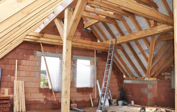 Street Lydan attic trusses