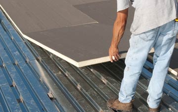 benefits of insulating Street Lydan flat roofing